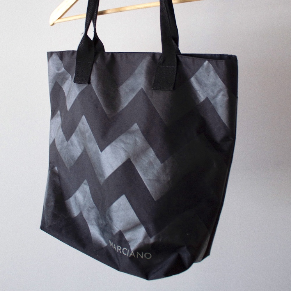 MARCIANO TOTE BAG